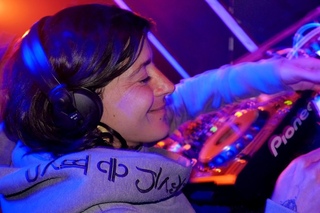 dj Miss Tick (USN / Bus records / NBM) #1