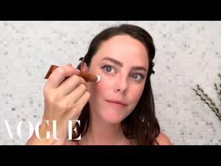The Gentlemen's Kaya Scodelario on Her Skins Eyeliner Trick | Beauty Secrets | Vogue