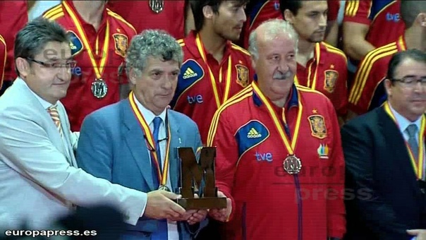 Selección española recibe el Marca