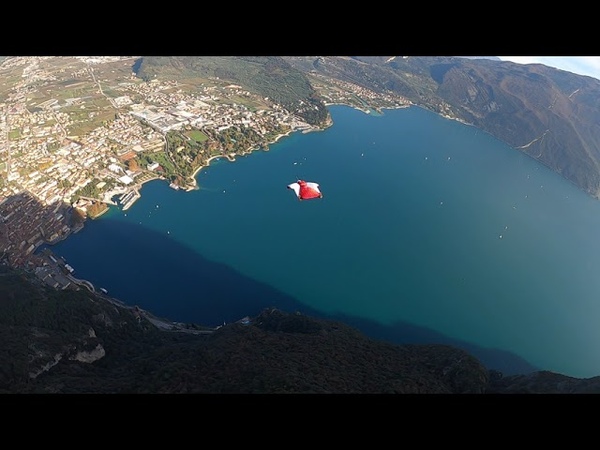 Riva del Garda Wingsuit Corna
