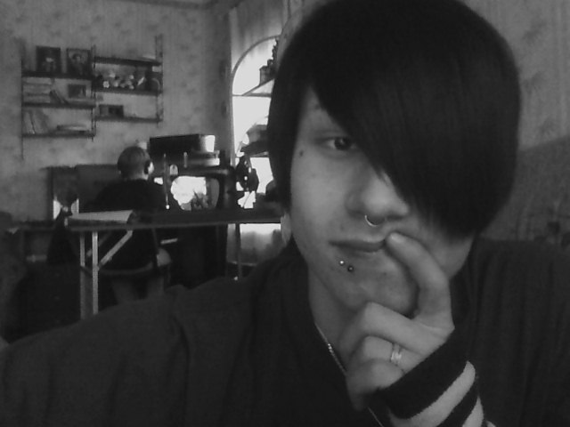 Андрей Котов EMOtional BoY^^ | Шуя