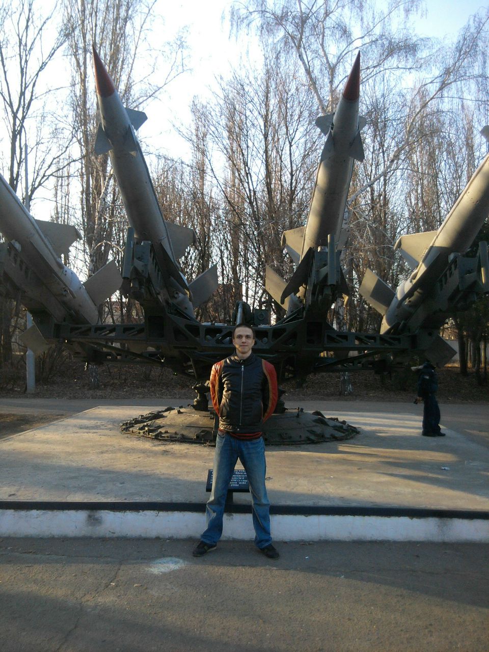 Ян Лазутин | 