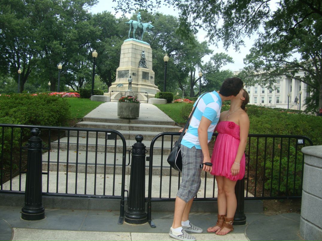 Толя Клименко | Луганск