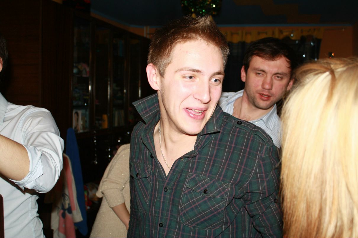 Илья Леонтьев N e  S l a d k i Й | Нижний Новгород