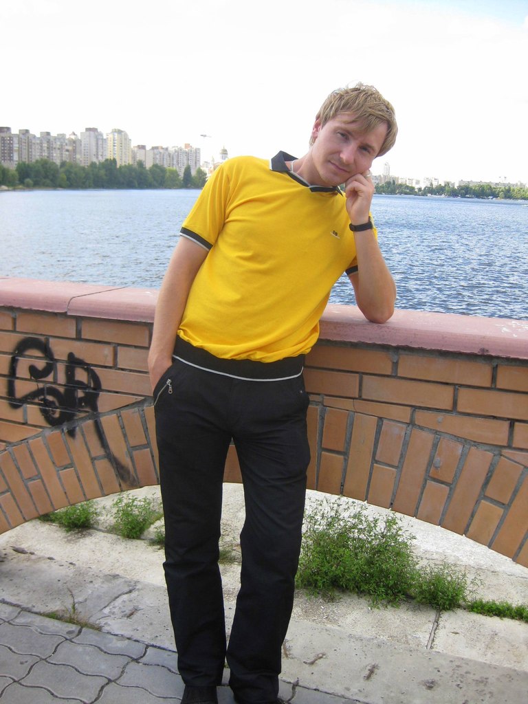 Александр Мазур 