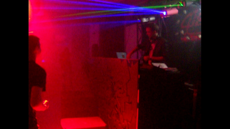 Dj