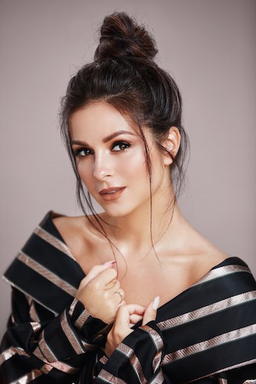 Нюша Шурочкина, Россия, Москва