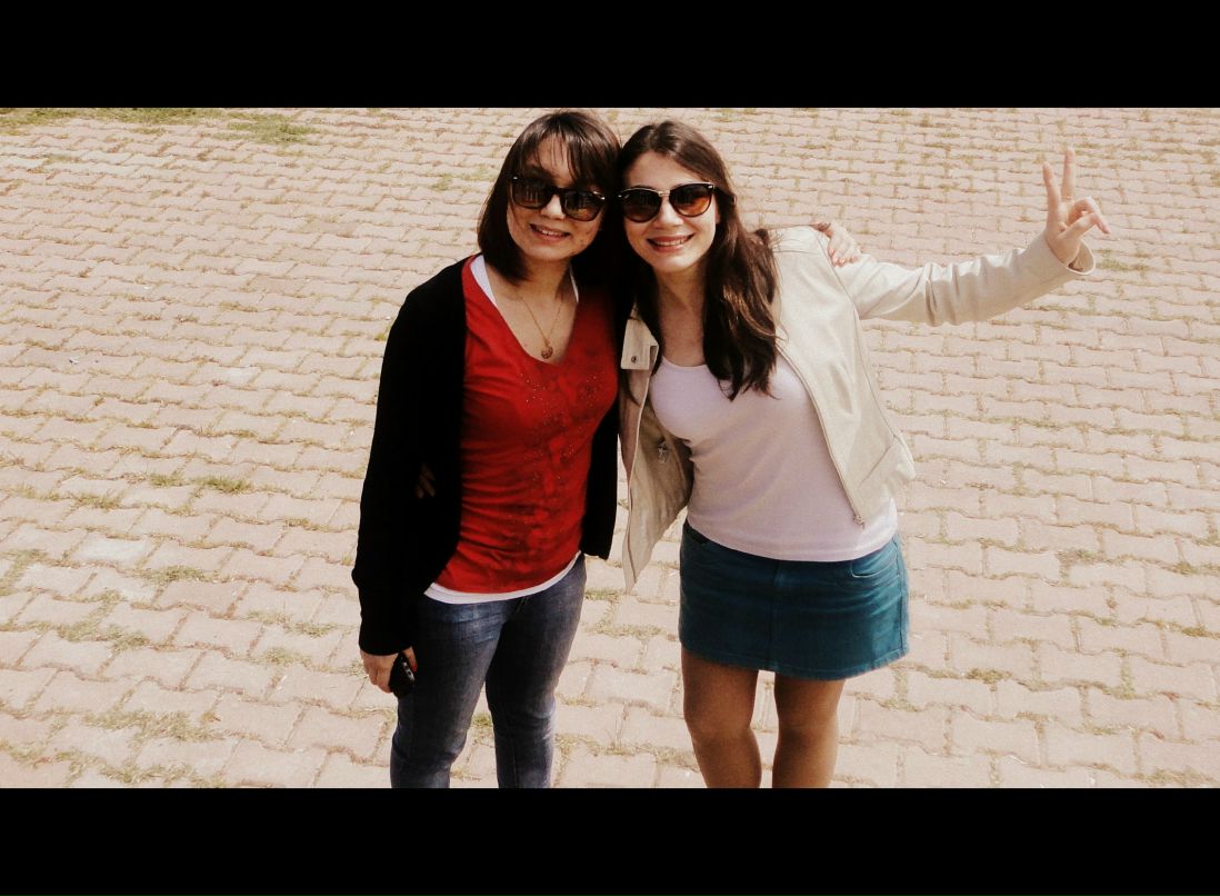 Азиме Иззетулаева | İstanbul