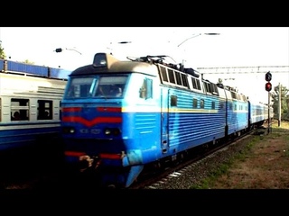 Электровоз ЧС8-020 с №99