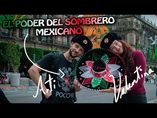 RUSOS CANTAN RANCHERAS EN EL ZCALO PARA CELEBRAR EL GRITO feat @Rusa Canta