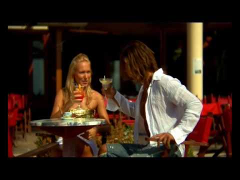 Моя подружка Elina Ivaglo Love me, baby. супер:) Я рада за нее очень