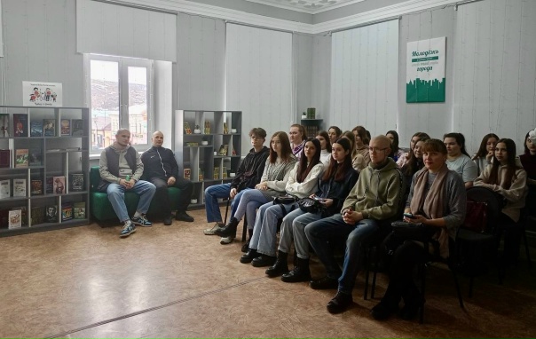 📚🧑🚀В год 90-летия со дня рождения Юрия Гагарина...