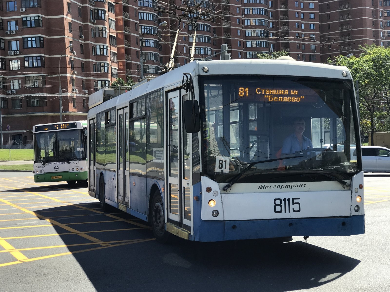 ТРОЛЛЕЙБУС 81 ПРЕВРАЩАЕТСЯ В АВТОБУС Т81 Это картинка