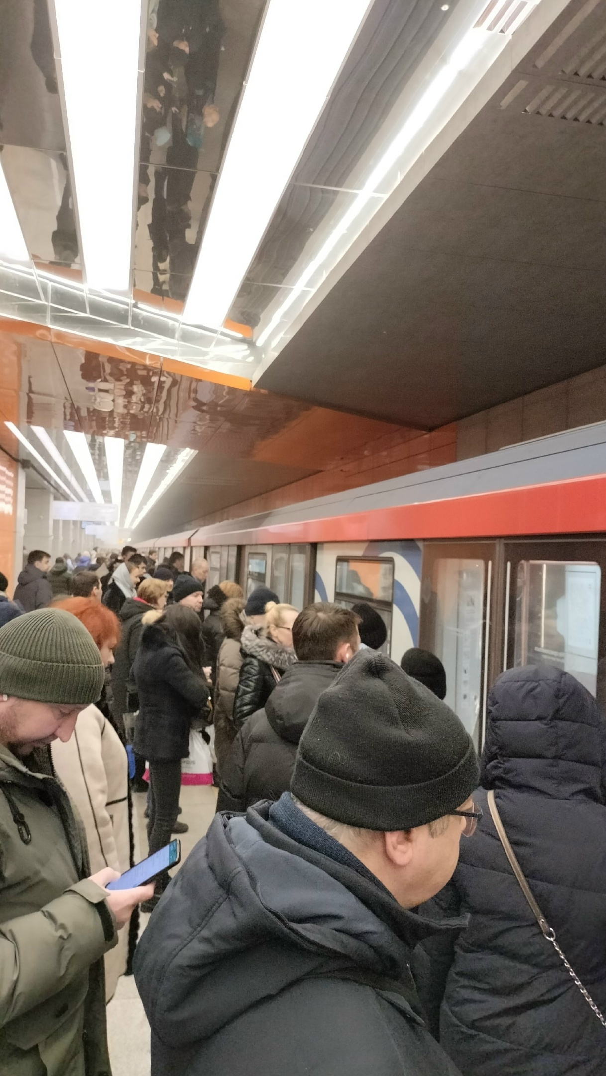 ПЕРВЫЙ ДЕНЬ РАБОТЫ УЧАСТКА "НИЖЕГОРОДСКАЯ" - ""ЭЛЕКТРОЗАВОДСКАЯ" В СОСТАВЕ БКЛ  Это картинка