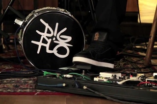 Akua Naru - The Backflip: Reflipped //Live & Aflame Sessions//