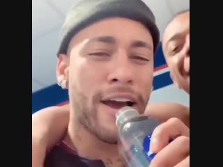 Песенка Неймара и Мбаппе