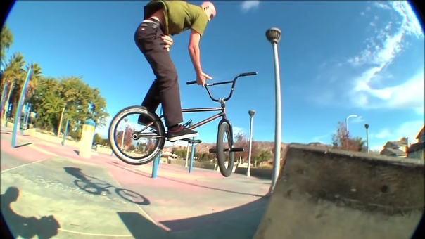 BMX STREET ETHAN CORRIERE MONSTER MASH BEHIND THE