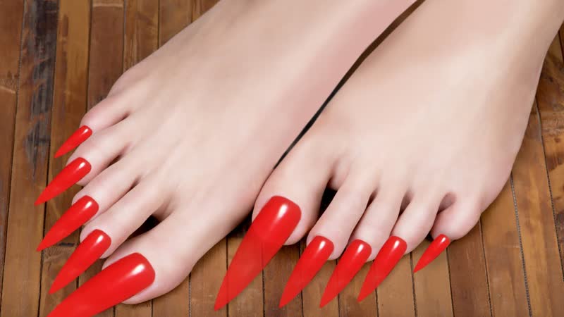 28 NAIL AND MANICURE