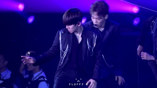 [4K] 180811 엑소 EXO ElyXiOn dot in Macau - Going Crazy - Baekhyun 백현 Focus 직캠