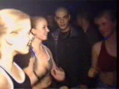 Hardcore 90s party Tunnel Of