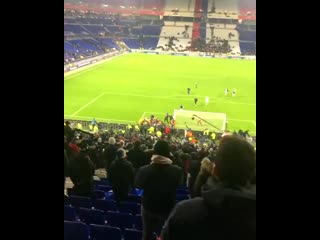 Лион vs фанаты